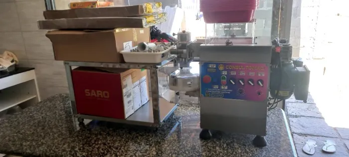 Maquina de salgado zero misturadeira fritadeira