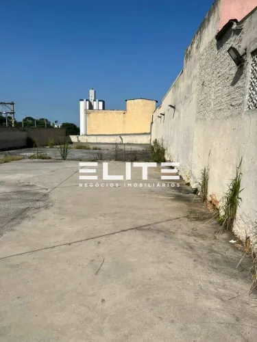 Terreno Comercial de 750 m² em Avenida Estratégica de Santo André