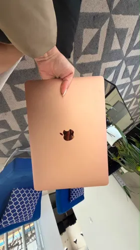 Macbook M1