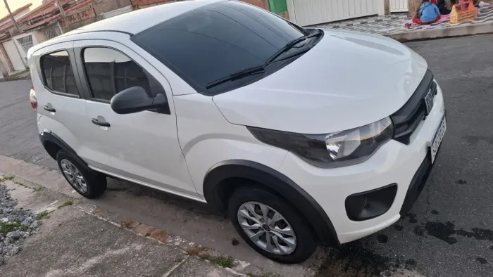 Fiat Mobi Like 1.0 Fire Flex 5P. 2024