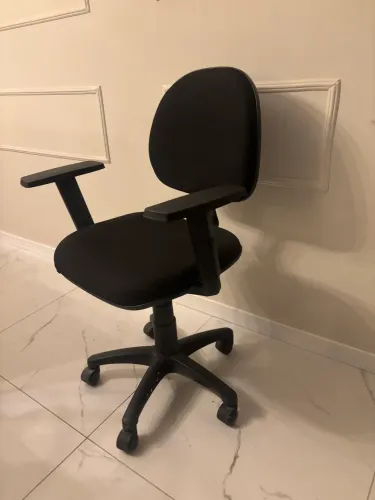 Cadeira escritório nova