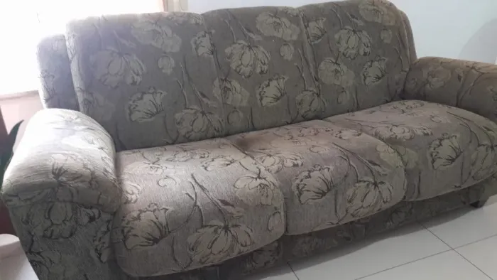Sofá 3 lugares