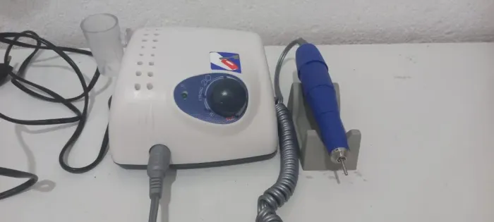 Lixadeira Unha Micro Motor Lixa Eletrica Strong 40k Bivolt 110v/220v