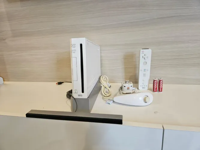 Nintendo Wii Completo + jogos e acessórios 