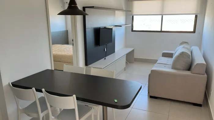 Alugo apartamento mobiliado com divisão quarto e sala no Beach Class Ilha do Leite