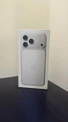 iPhone 17 pro max 256gb silver 