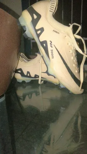 Chuteira Nike mercurial Air zoom campo
