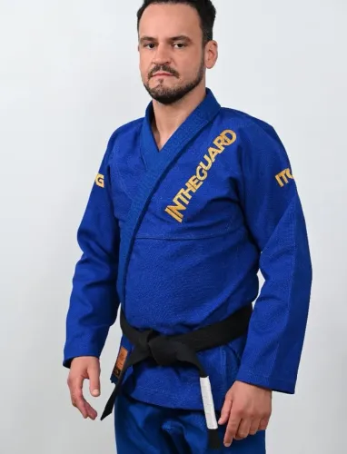 Kimono In The Guard Pró
