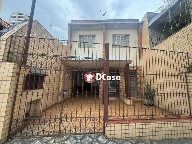 Casa com 4 dormitórios para alugar, 250 m² por R$ 4.277/mês - Centro - Taubaté/SP
