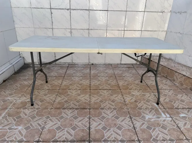 Mesa dobrável 1,80m 