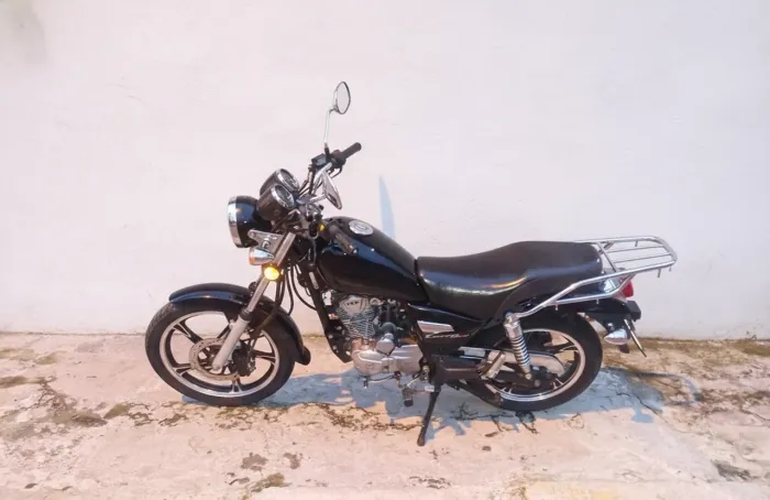 Chopper 150 2018 - 27.035 km - Estado de zero!