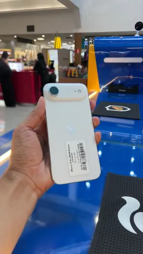 iPhone 17 AIR 256gb Branco seminovo impecável