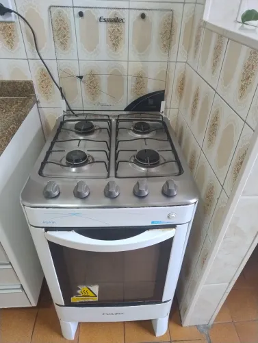 Vendo fogão usado
