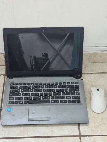 Notbook básico + mouse 
