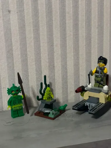 Lego Monster Figthers 9461 The Swamp Creature completo com caixa e manual