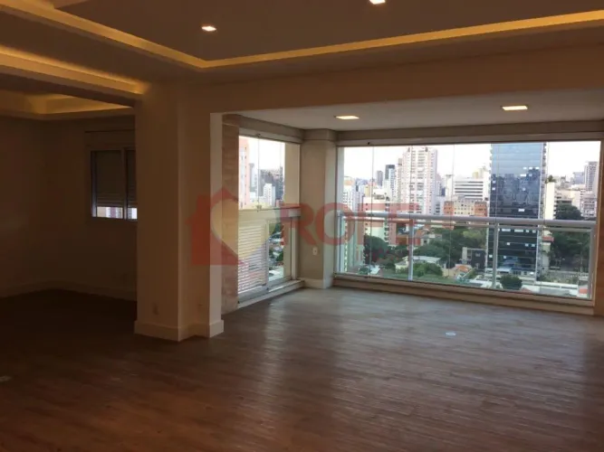 Apartamento de 112m2, 3 Dorms, sendo 1 Suite, 2 vagas de garagem, lazer completo, Vila Olí