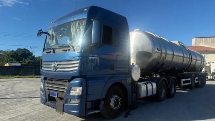 Volkswagen Meteor 29.520 6x4 ano 2022