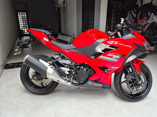 Kawazaki Ninja 400