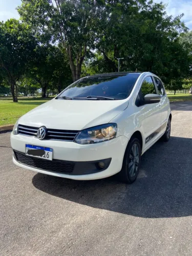 Volkswagen Fox Rock IN RIO 1.6 MI Total Flex 8V 5P 2012