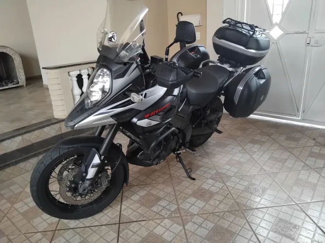 Suzuki V-Storm XT 1050 2019 