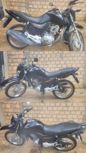 Vendo moto titan 160, somente 12,00 km de uso, super conservada