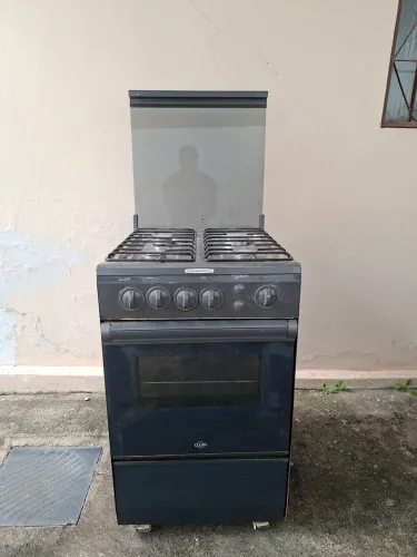 Fogão usado 4 bocas