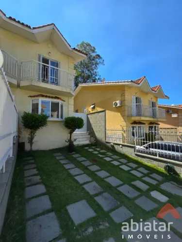 Sobrado à venda no Villagio Dei Fiore - Parque Assunção - Taboão da Serra/SP - 165m² - 3 d