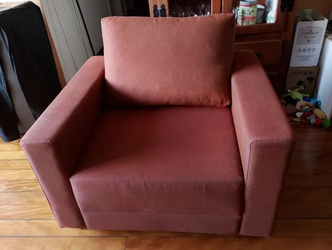 Cadeira, estilosa e confortável para seu relax.