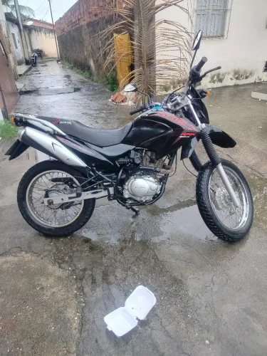 Vendo moto Honda BROS 150 ano 2010