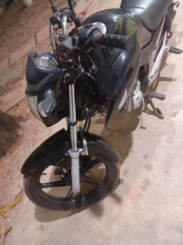 Vendo ou troco fan 160 18/18 por outra mais nova e volto a diferença no Pix.