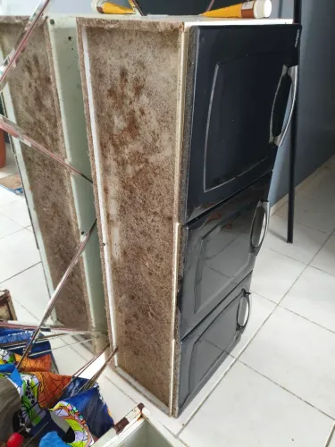 DOAÇÃO ARMÁRIO AÉREO DE COZINHA 