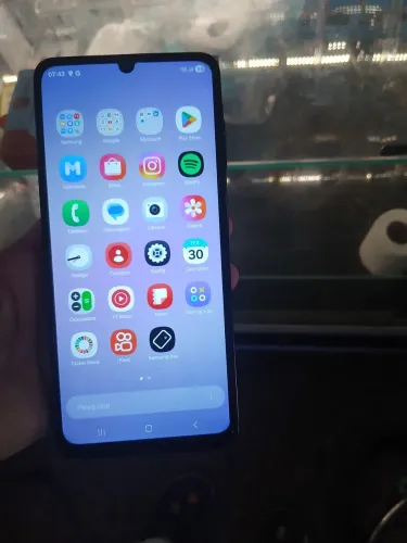Celular bom
