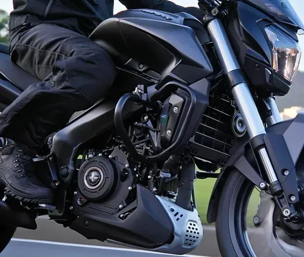Dominar 400 Impecável 1600km 26/26 Novíssima com Baú Alumínio
