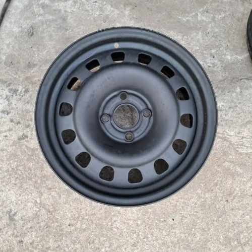 Roda 15 de ferro 4x100 