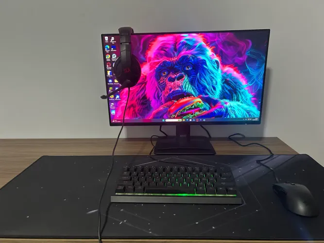 PC GAMER Ryzen 5 5500 + RX 7600 8GB + Monitor 144Hz
