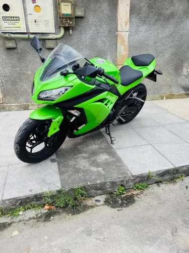 Kawasaki Ninja 300 2018