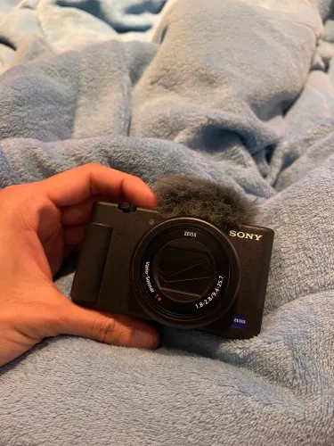Sony ZV-1