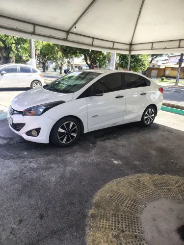 Hyundai HB20S C.style/c.plus1.6 Flex 16V Aut. 4P 2014