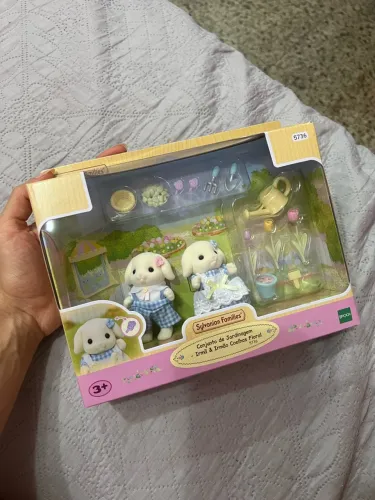 Sylavian Families Irmãos Coelhos florais