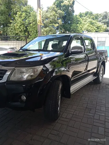 Toyota Hilux CD SRV D4-d 4X4 3.0 TDI Diesel AUT 2015