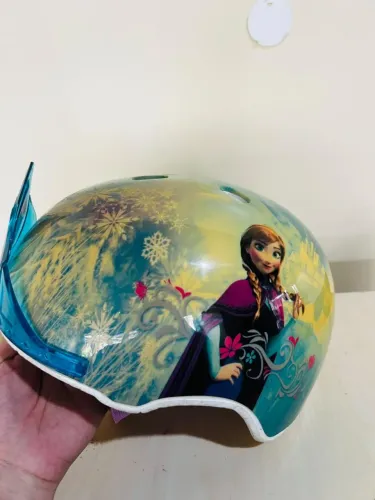 VENDO CAPACETE INFANTIL DA FROZEN - ORIGINAL DISNEY