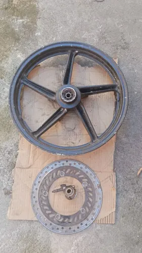 Aro dianteiro CBX Twister 