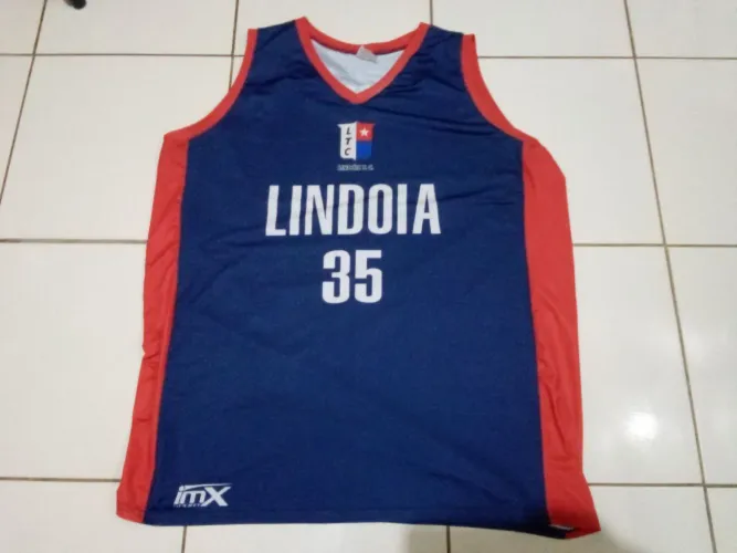 Uniforme basquete Lindóia T.C. marca Imx tamanho G 