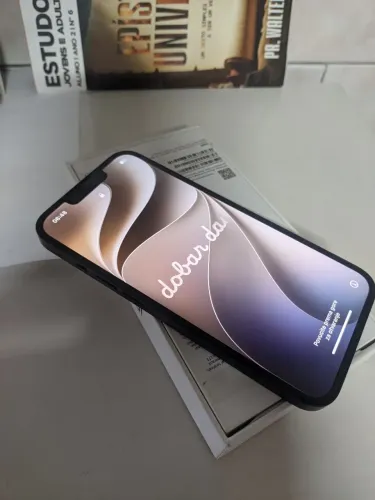 iPhone 14 128 GB. Nota fiscal, na garantia, dois meses de uso.