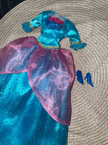 Vestido Artesanal barbie Rosella Princesa da Ilha