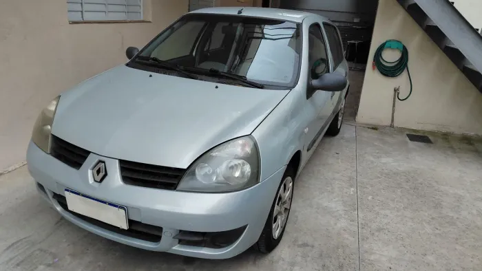 Renault Clio Auth. /air Hi-flex 1.6 16V 5P 2008