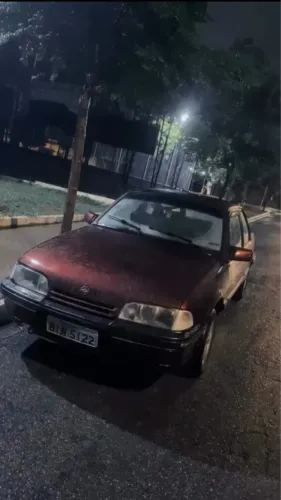 Chevrolet Monza Classic SE 2.0 /mpfi E EFI 2P E 4P 1993