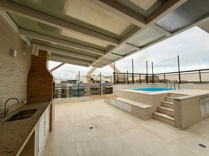 Cobertura duplex recém-reformada à venda no Rio 2, Barra Olimpica.