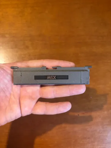 Tampinha do console MSX original 