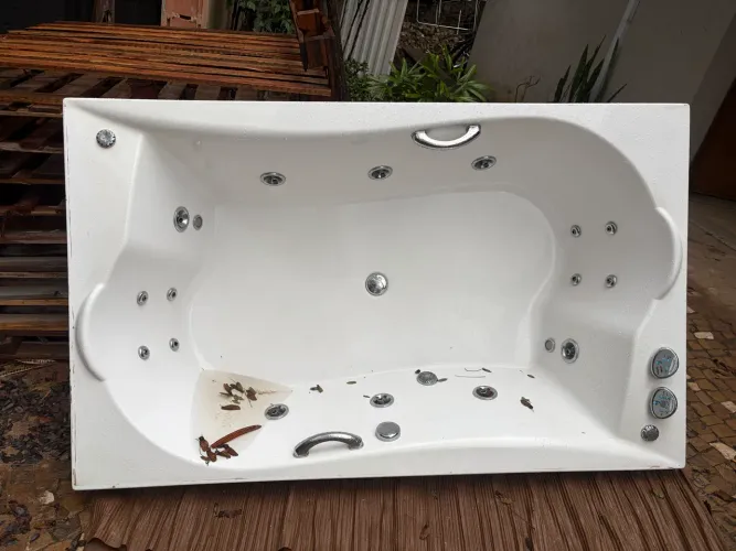 Banheira Hidromassagem Aquaplas 2 pessoas